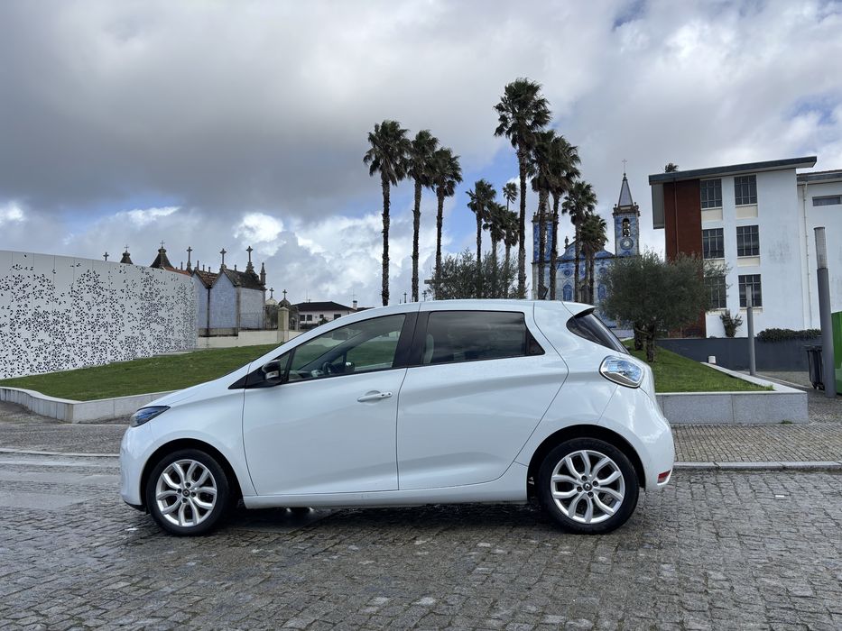Renault Zoe R240 Life (Bateria Própria)