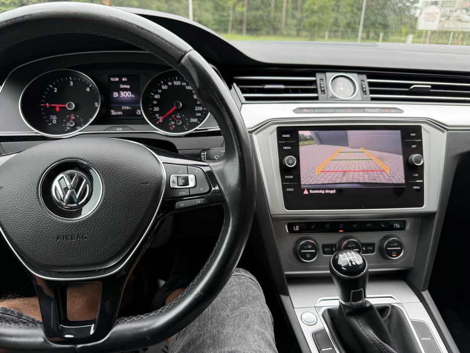 Volkswagen Passat B8 2.0 TDI Manual  2019r