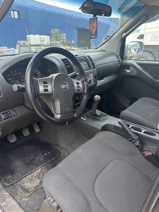 Vende se Nissan navara