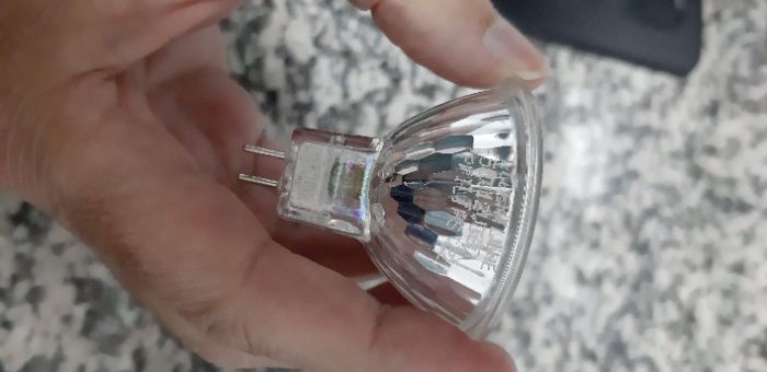 Lâmpadas de Halogéneo (para aro de encastrar no tecto)