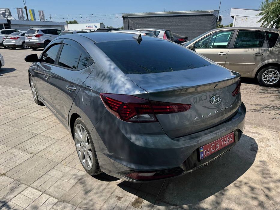 Продам Hyundai Elantra 2019р. 2.0 бензин. Обмін, Лізинг