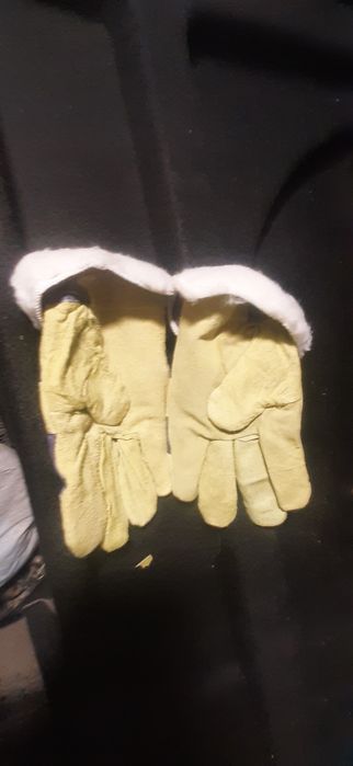 Перчатки рабочие замшевые с мехом