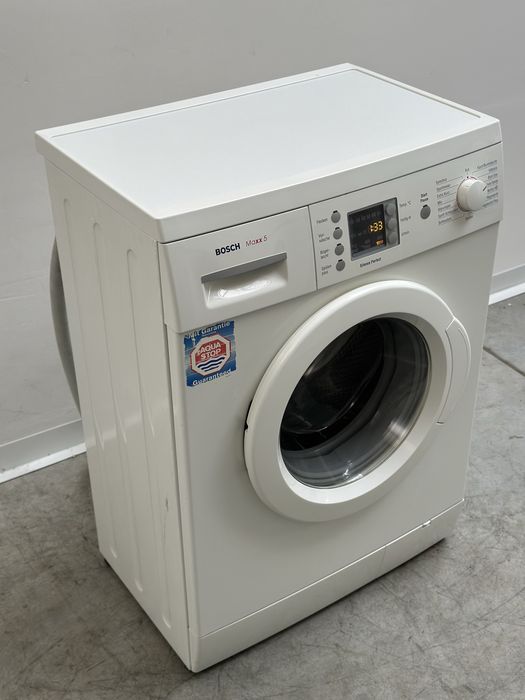 Пральна/ стиральна машина/ пралка вузька Bosch WLX24440 40 см 6кг