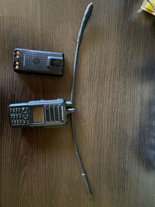 Радіостанція Motorola VX-P949