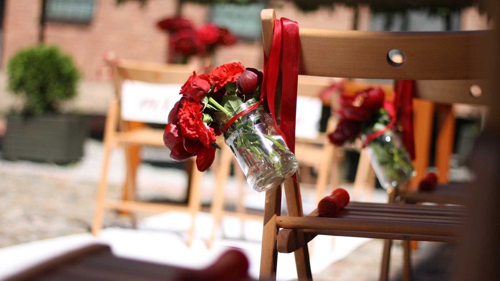 wypożyczalnia krzeseł , wynajem stołów Zgierz i okolice