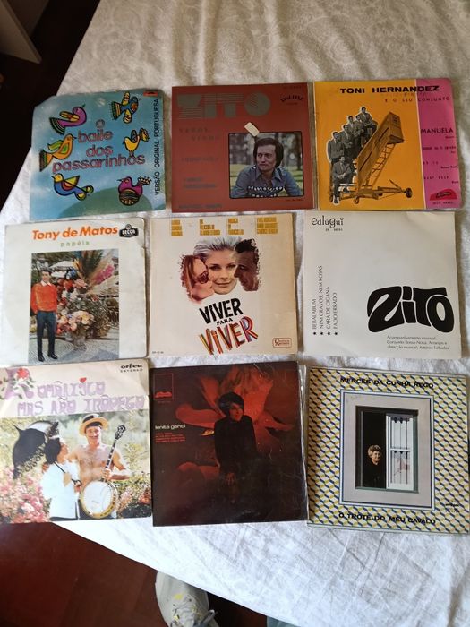 Vários singles em vinyl,  Fado etc...