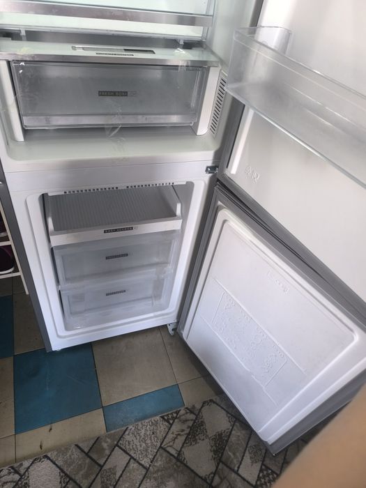 Холодильник Whirlpool W7X 92O OX UA