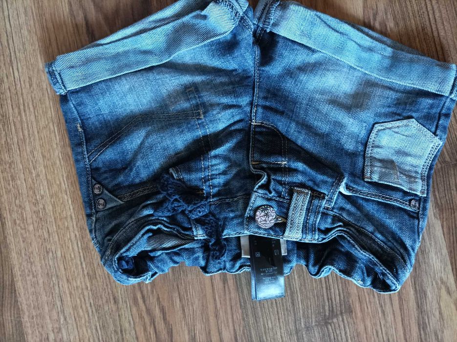 Spodenki Next rozm 110cm