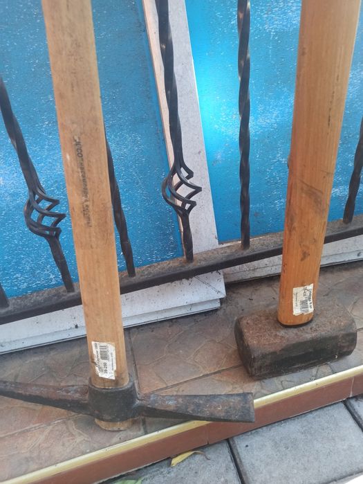 Кувалда и кирка фирмы JUCO