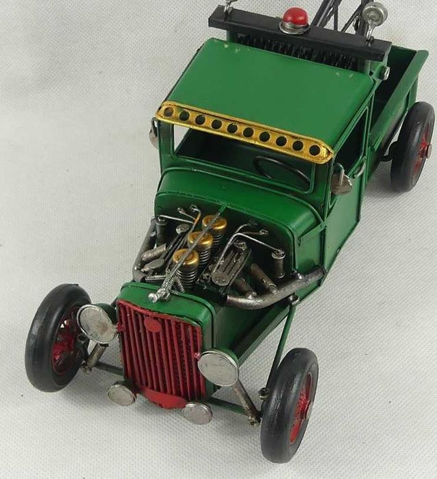 Metalowy model pojazd HOT ROD auto pomoc drogowa