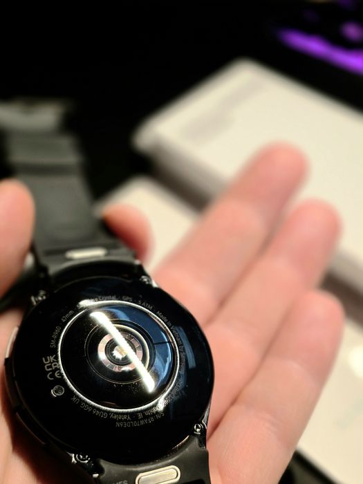 Smartwatch SAMSUNG Galaxy Watch 6 Classic 47mm Czarny - nowy