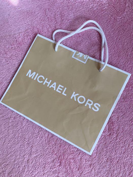 Брендовые пакеты, коробки, пыльники, карточки, аксессуары