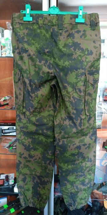 Spodnie Wojskowe Armia Finlandia M05 camo r. 848 (M~L) pas 88-94 jak nowe