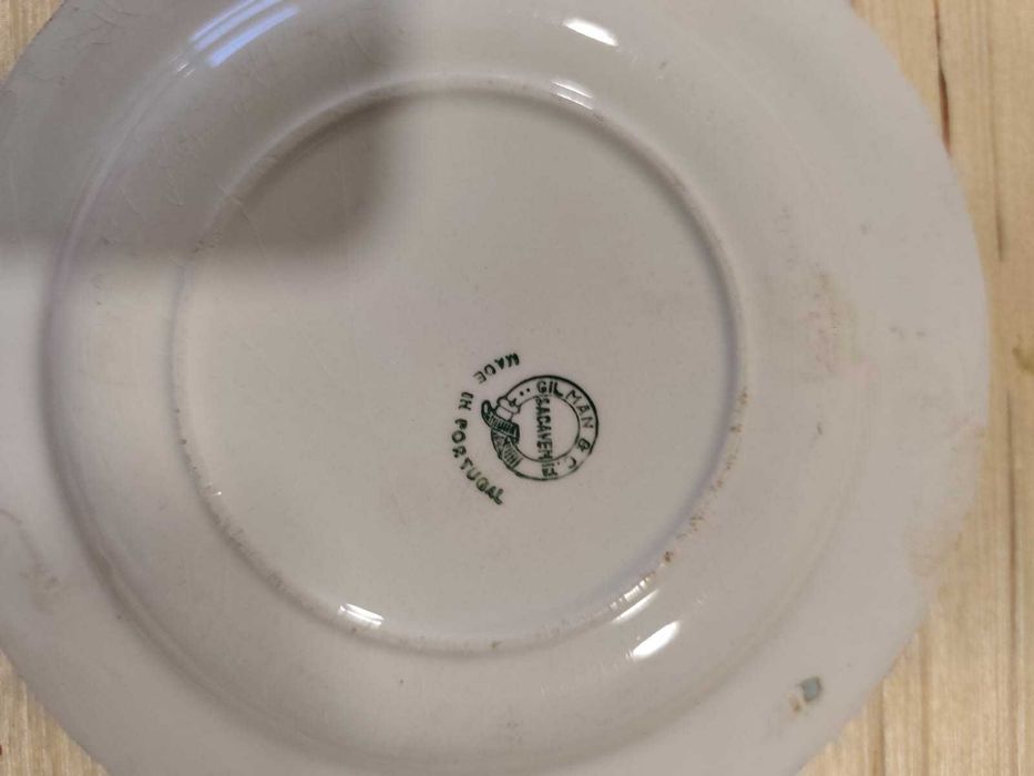 Pratos pequenos de Sacavém