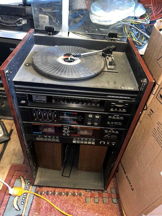 Aparelho de Som com Vitrola - Sistema de Áudio Retrô