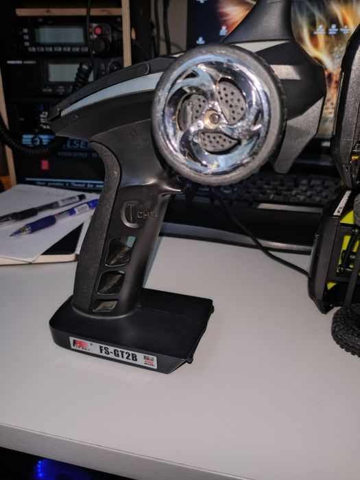 rc модель Suzuki jimny