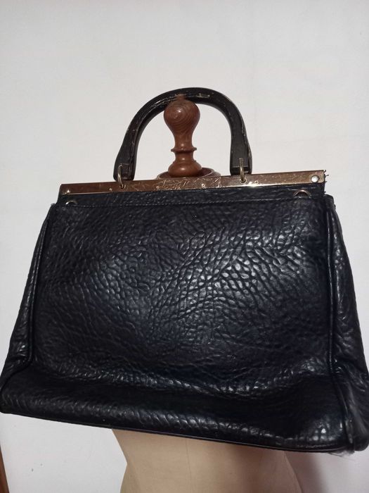 Carteira senhora imitação de pele.