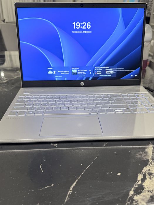 Loptop HP pavilion 15-cs0050ur