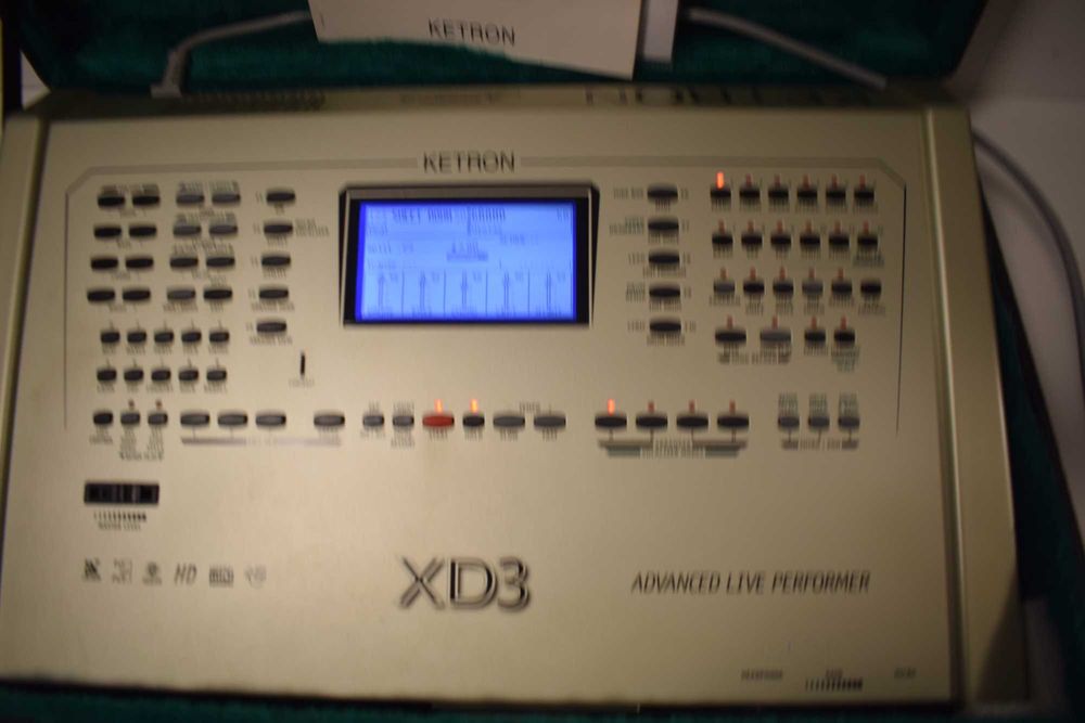 Caixa de Ritmos - Módulo ketron XD3