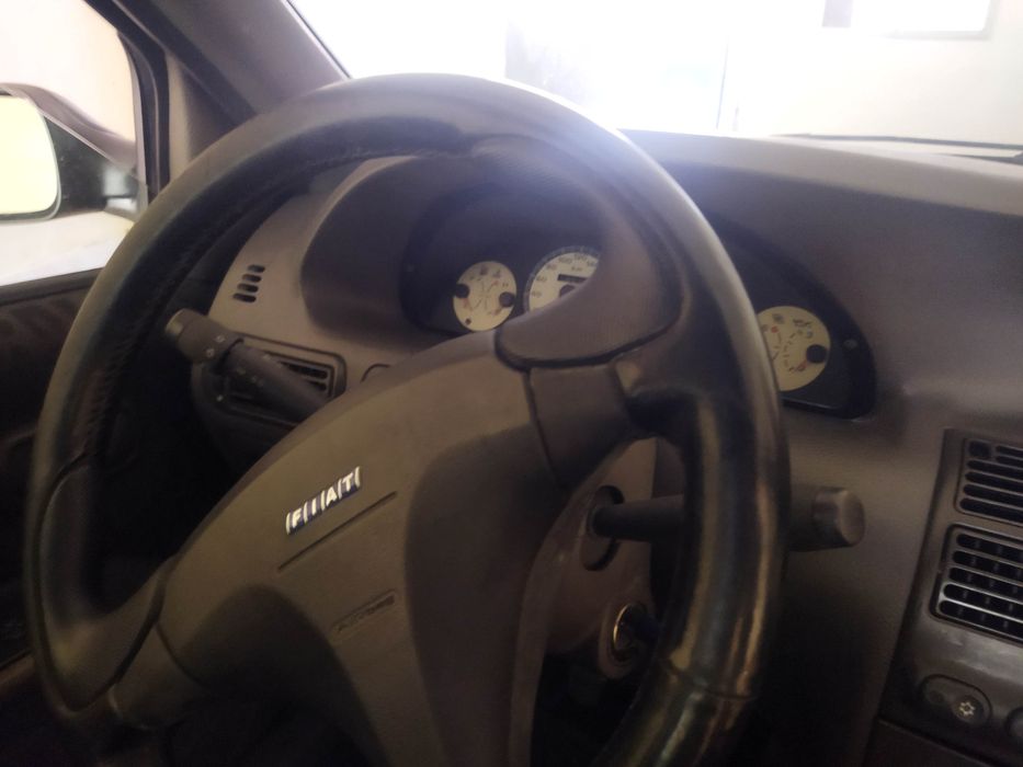 Fiat Punto GT Turbo I.E ie, carro de garagem, original, muito estimado — photo 4