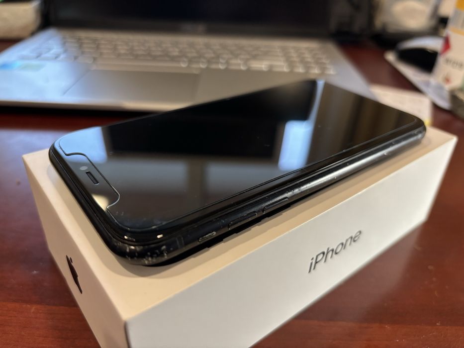 Iphone XR 128 Gb - frente, traseira e baterias novos - ler descricao