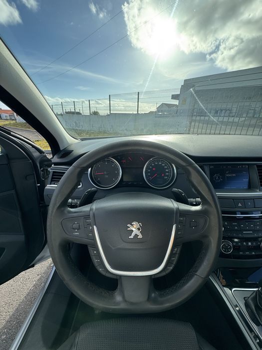 Peugeot 508SW 2011