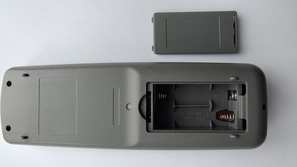 Pilot SHARP TV/VCR/TEXT Remote Control