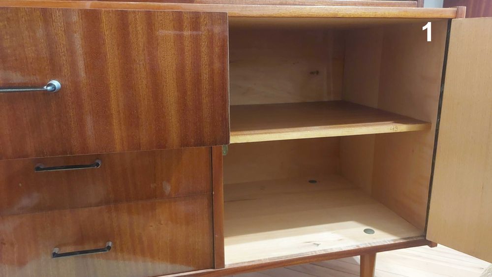 Kredens/witryna PRL lata 60. fornir lakierowany stan BDB