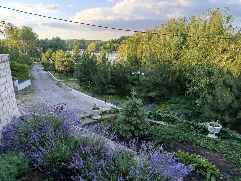 Продам будинок на березі річки Сура