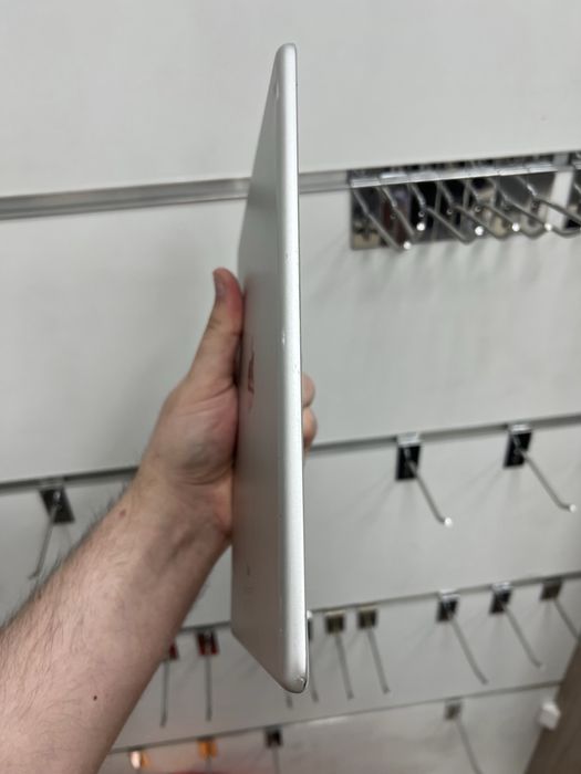iPad 5 128GB Silver