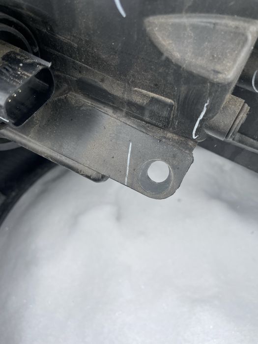 Фара права jeep cherokee 2018 2019 2020 2021 2021