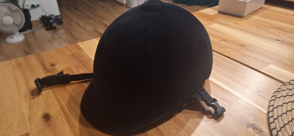 Kask jeździecki ,Toczek,