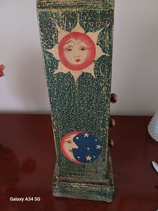 Caixa de Madeira devorativa com 3 gavetas