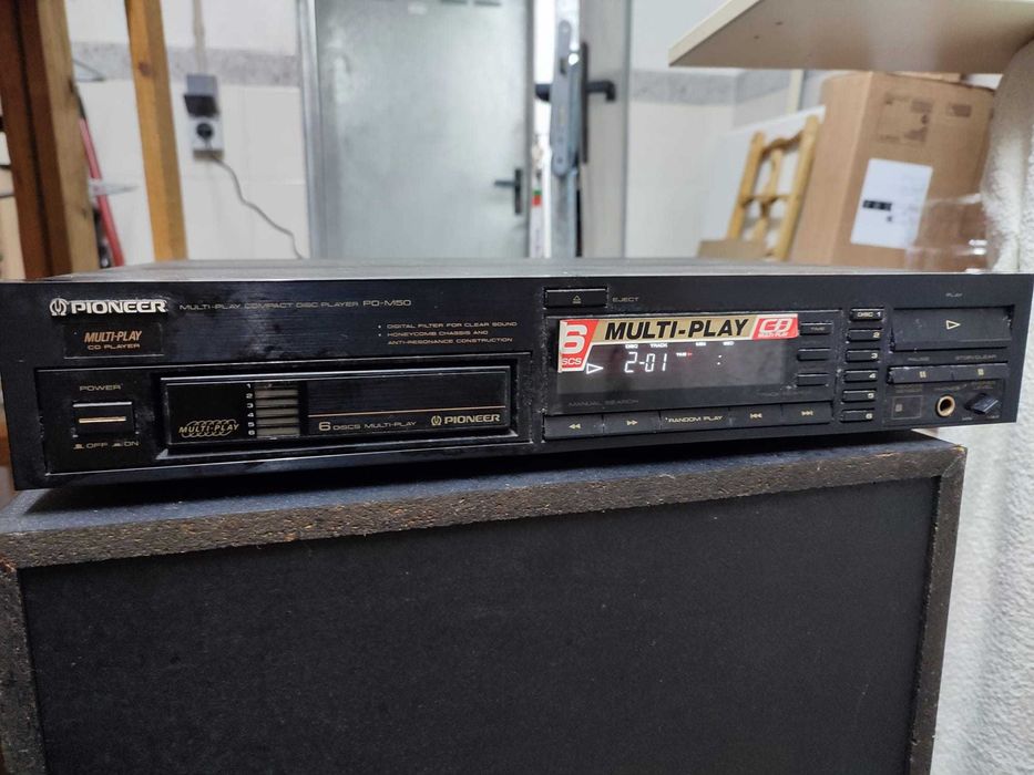 Conjunto Completo de Equipamentos de Som Pioneer Com Móvel