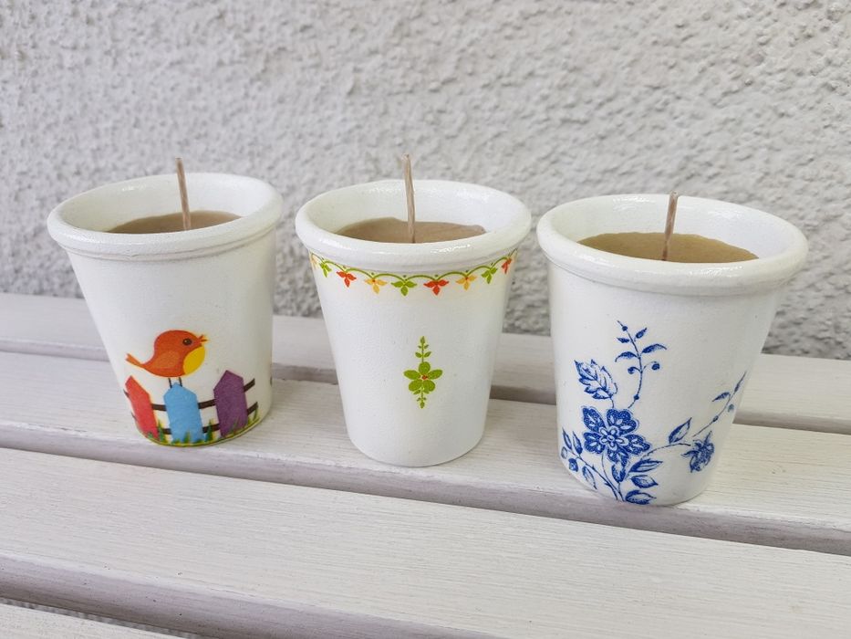 Ręcznie robione świece doniczki wosk pszczeli i sojowy.