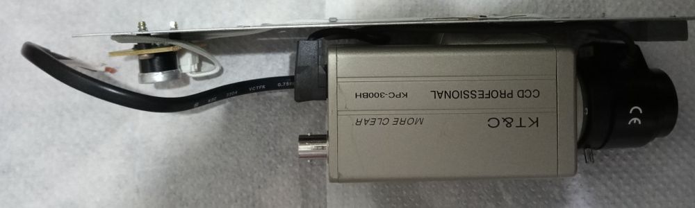 Продам камеру відеонагляду CCD kpc-300bh