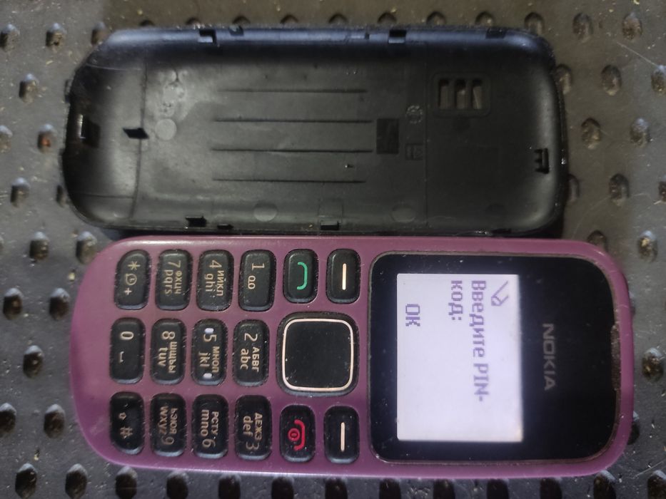 телефон Nokia кнопочний