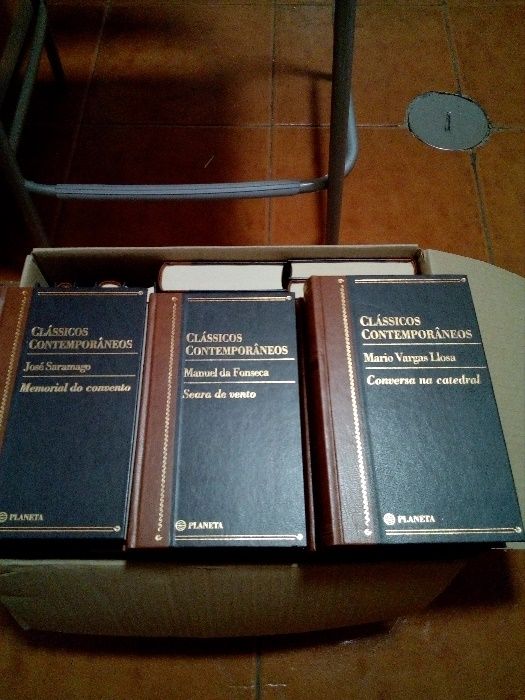 Coleção de livros - Classicos contemporaneos