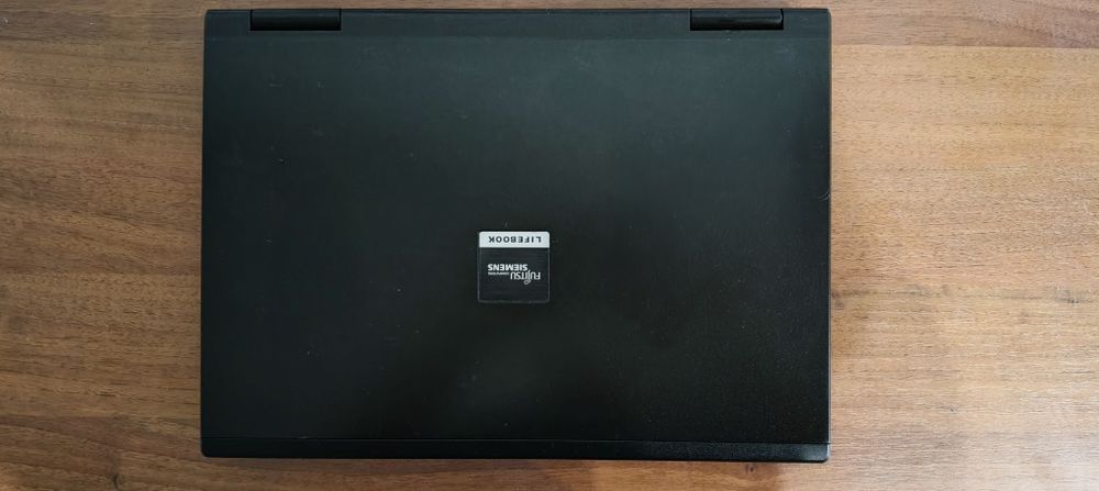 Fujitsu Siemens E8410 "15,4"
