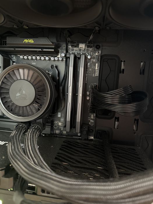 DDR5 32GB CMK32GX5M2B6000