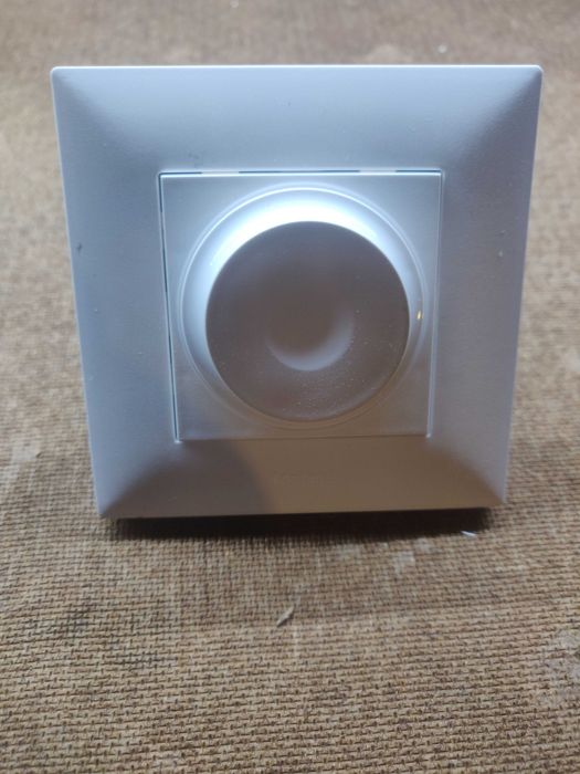 regulador de intensidade de iluminação