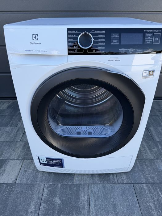Suszarka Electrolux CycloneCare 900 MEW9H28M8BP