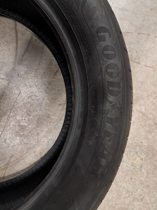 Nowe Opony Letnie Goodyear EfficientGrip Performance 2 215/55R17 98W