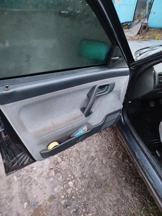 Ваз 2110 1.6 8клапанна бензин