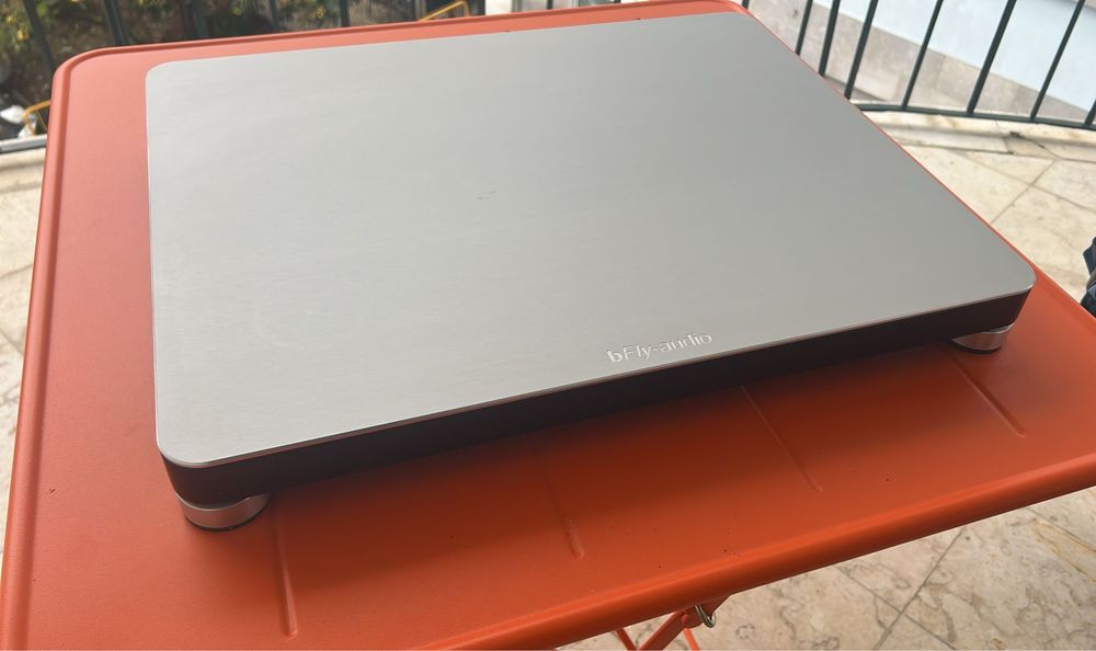 bFly-audio FlatLine L – Base Hi-Fi / Absorção de Vibrações