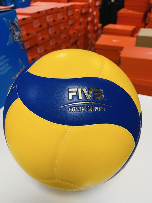 М'яч волейбольний V360W V333W