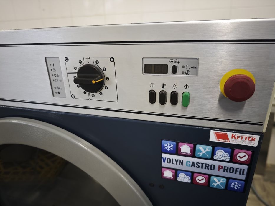 Професійна сушильна машина 12 кг Miele T