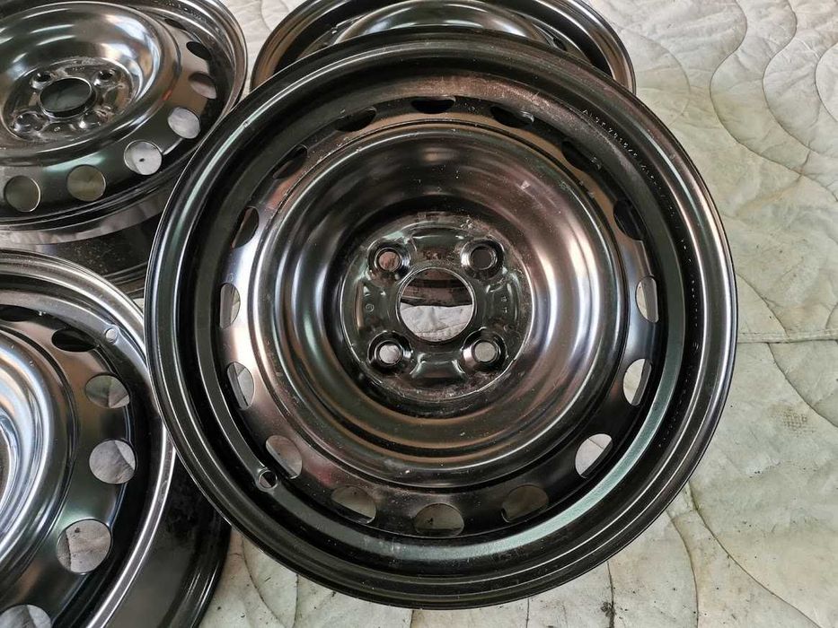 Felga stalowa 5Jx15 Toyota Yaris 4x100 ET39 nowa Alcar