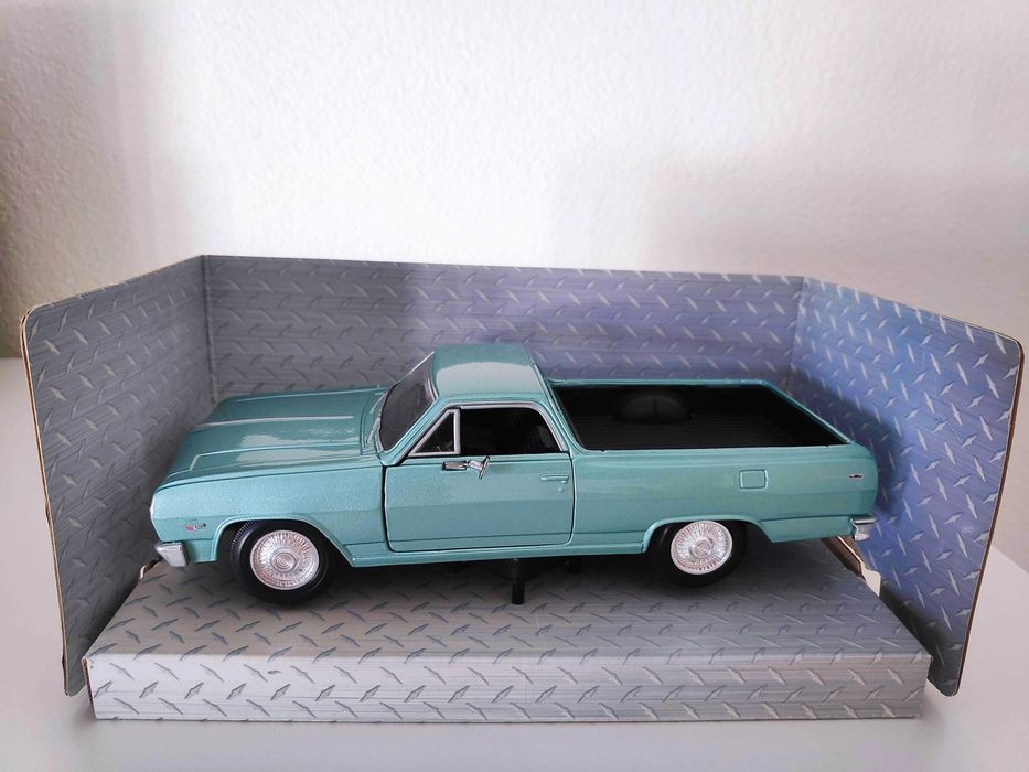 chevrolet el camino de 1965 escala 1:24