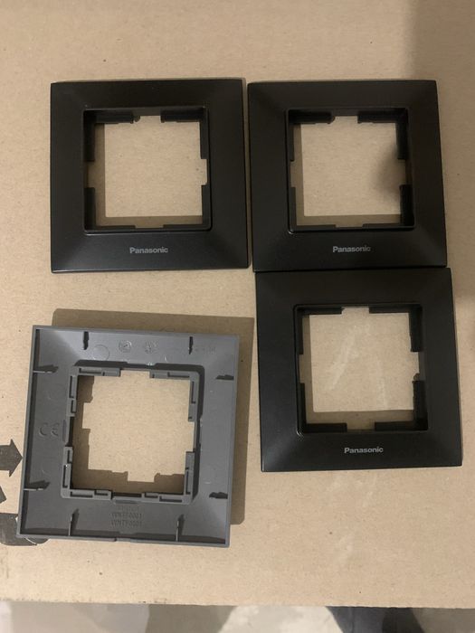 Рамки для розеток та вимикачів Panasonic